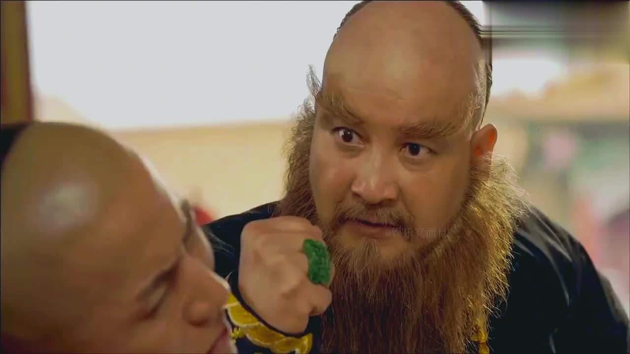 韦小宝清算鳌拜家产,总共一百三十多万两银子,皇帝都听懵了