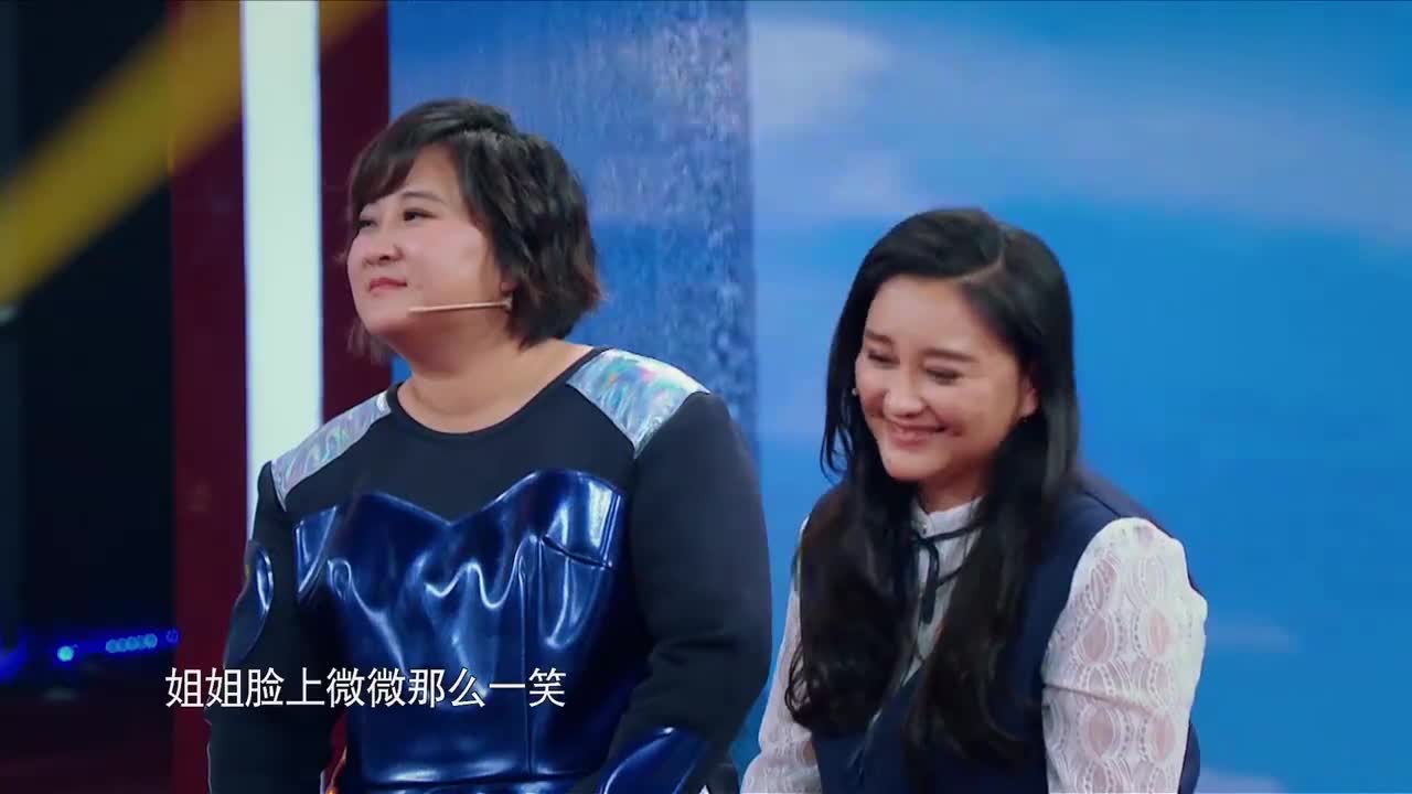 王牌:贾玲和姐姐有多要好?这个小动作骗不了人,太真实!
