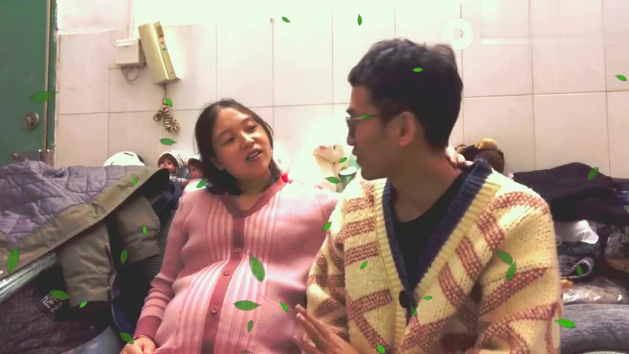 怀了双胞胎,这胎动都是不一样,两个娃在肚子里动不动就打架