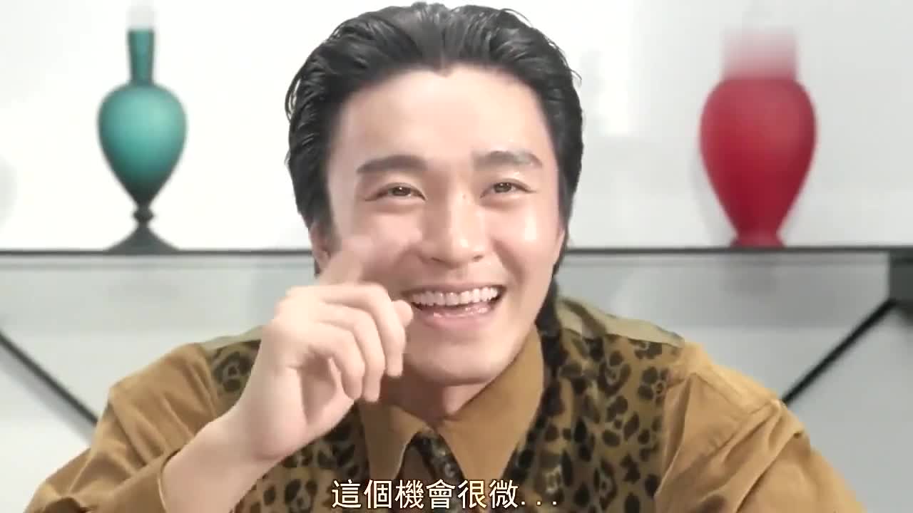 特种兵上校龙五 为您推荐: 赵丽颖现场模仿周星驰《大话西游》狂笑场