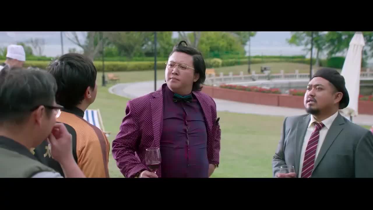 大聪明收购烂仓库,转身变成学区房狂赚10个亿,沈腾吓到跳河