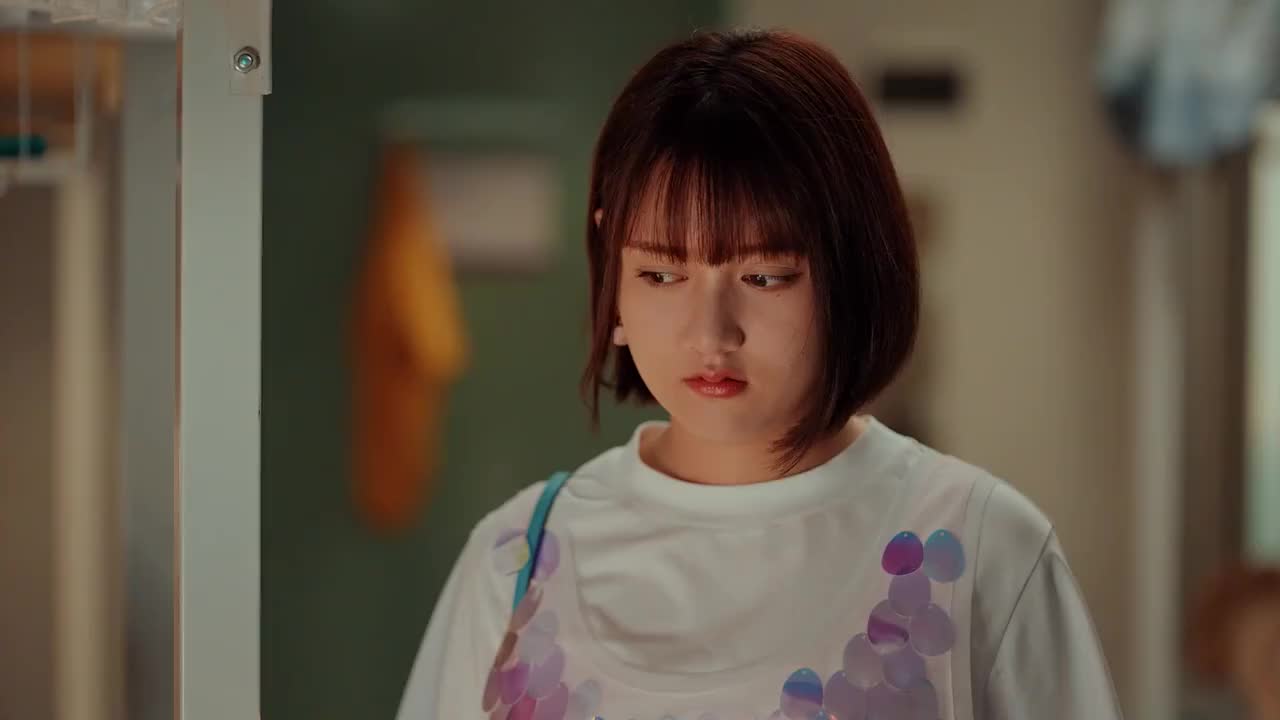 二十不惑:梁爽调查拍广告,大宝处理后勤业务,两人合作默契