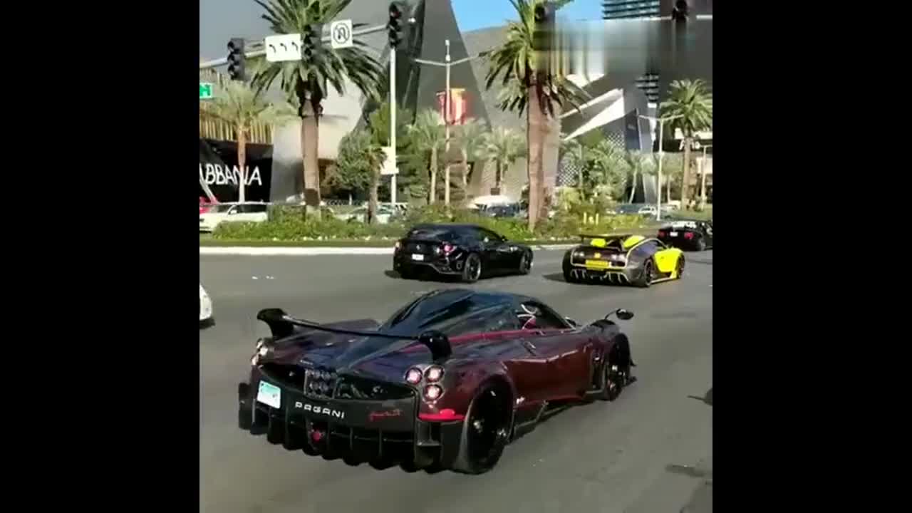 迪拜街头的日常豪车众多那一辆是你的梦想