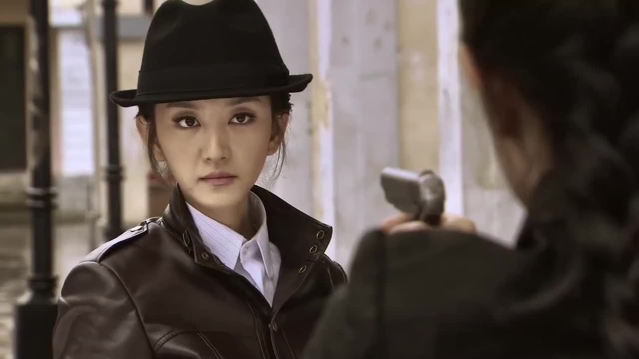 蝴蝶行动女卧底身份遭受质疑不料她竟然通过这种方式证实