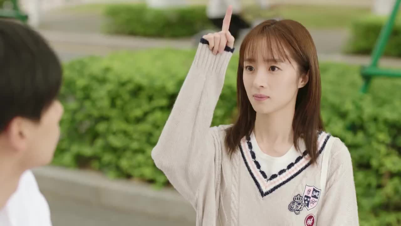 暗恋·橘生淮南:肤白貌美胡冰卿,上演校园暗恋,爱你无所畏惧