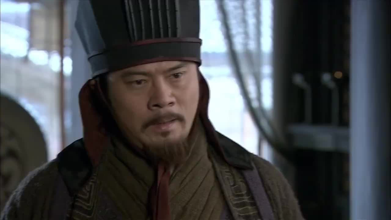 新三国吕布要是没了陈宫估计早死了头脑简单四肢发达