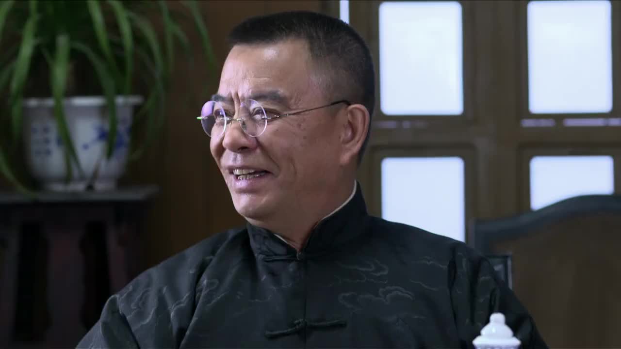 生死兄弟情叶天成给乔梁安排商业晚餐乔梁很满意