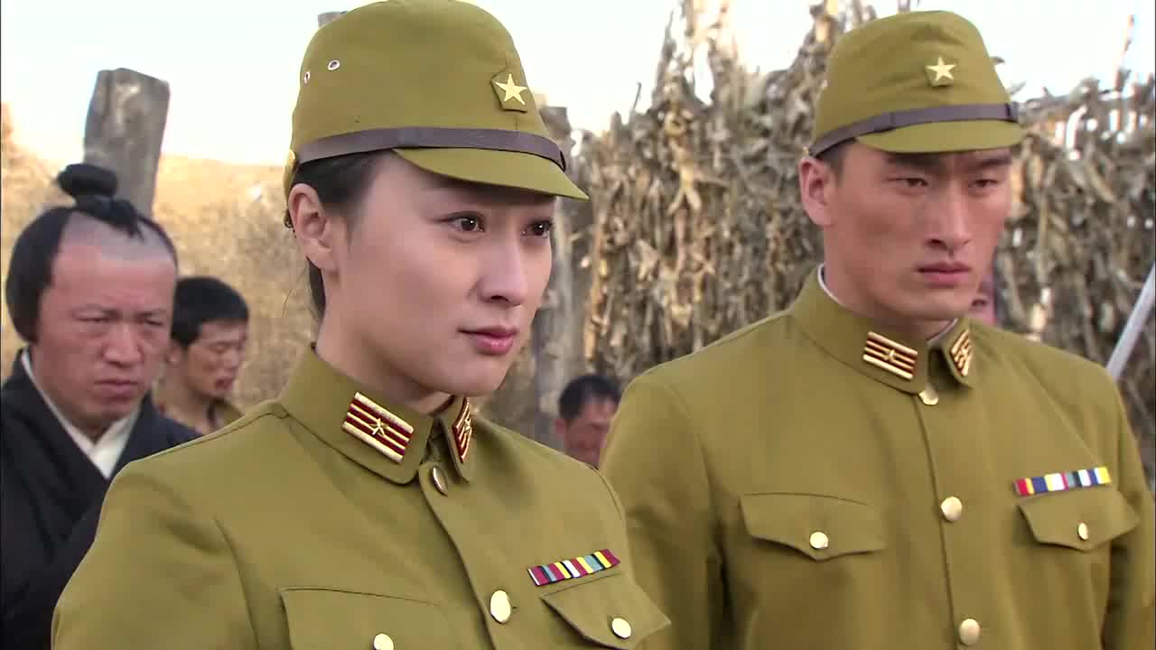 抗日奇侠抗日女侠走位飘忽武士边都沾不上