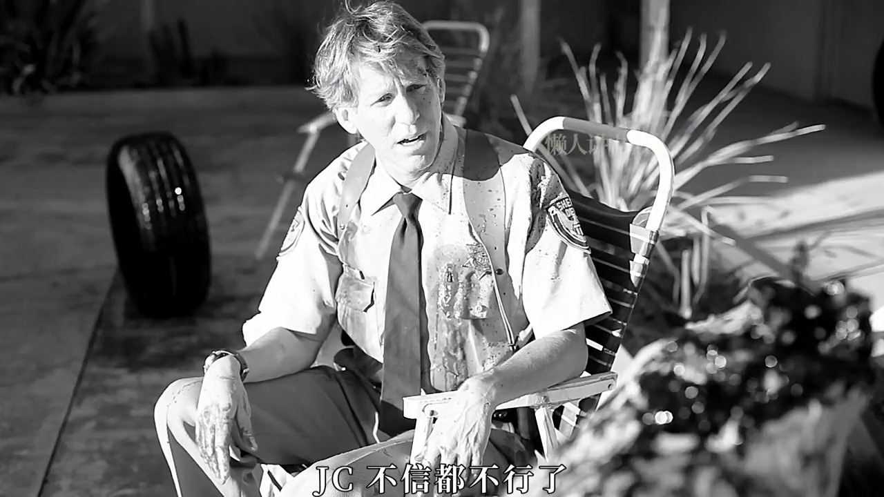 惊悚片橡皮轮胎杀手轮胎喜欢美女不好的人直接爆头中