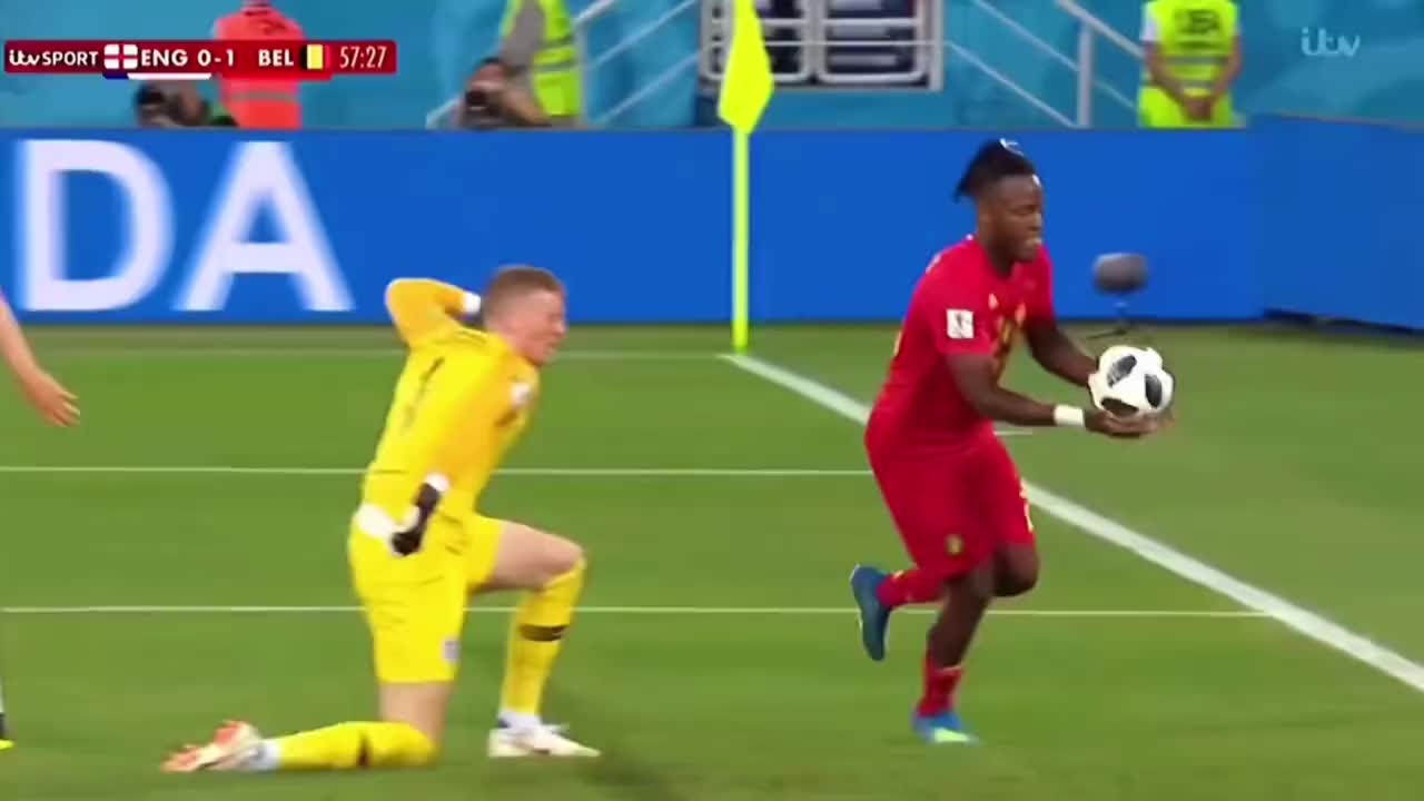 天生射手！王钰栋禁区破门展现敏锐嗅觉！浙江主场逼平申花