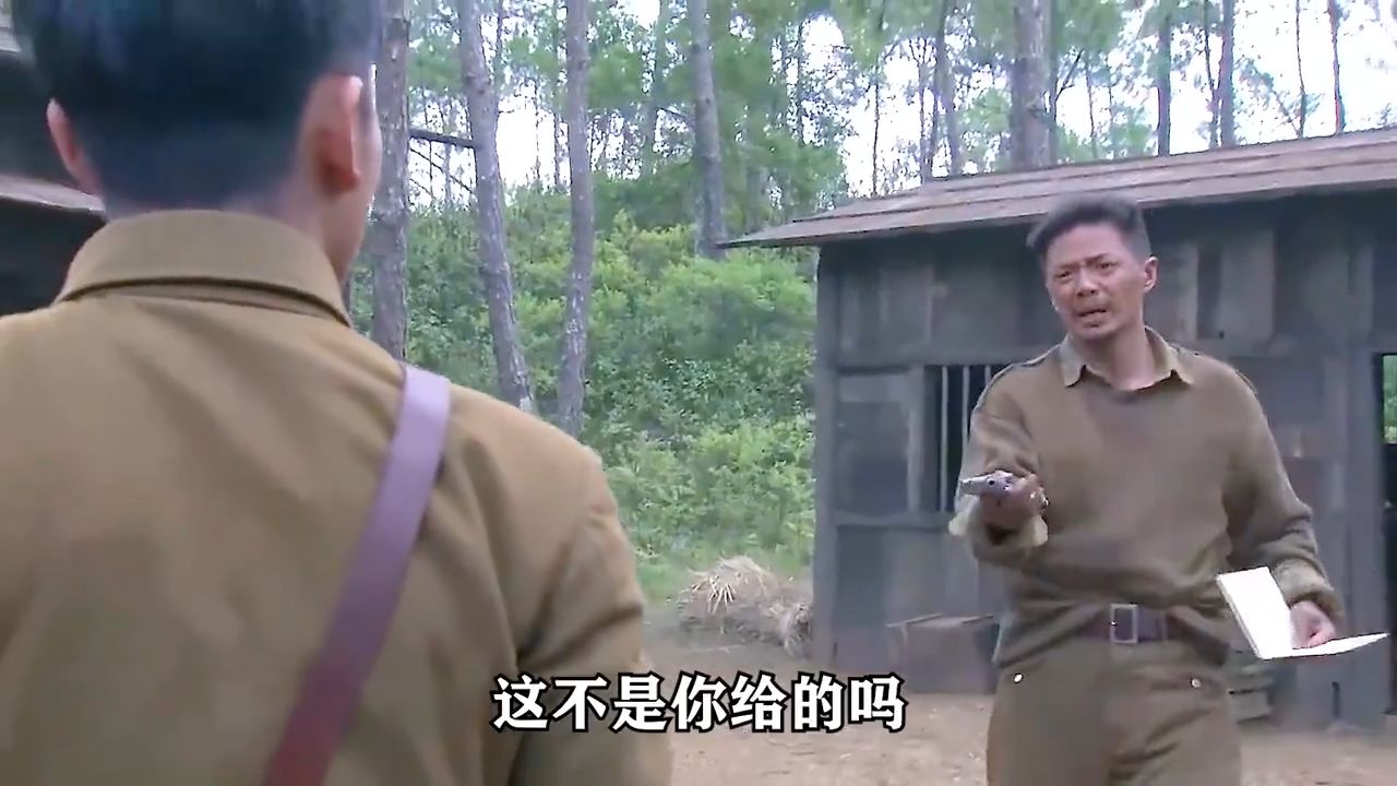 地道战要用坦克？虞啸卿人都听麻了