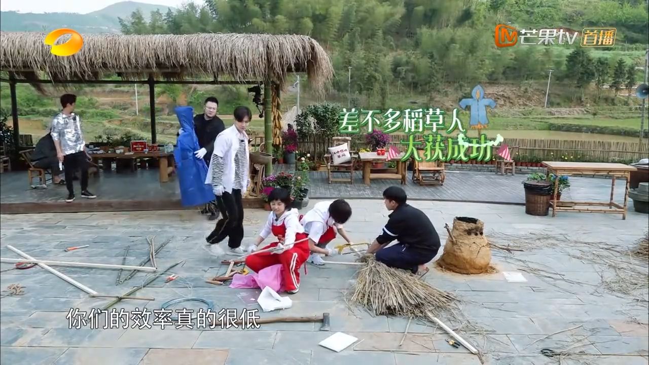 刘宪华做的稻草人有多烂？王珞丹都忍不住吐槽：这也太傻了吧