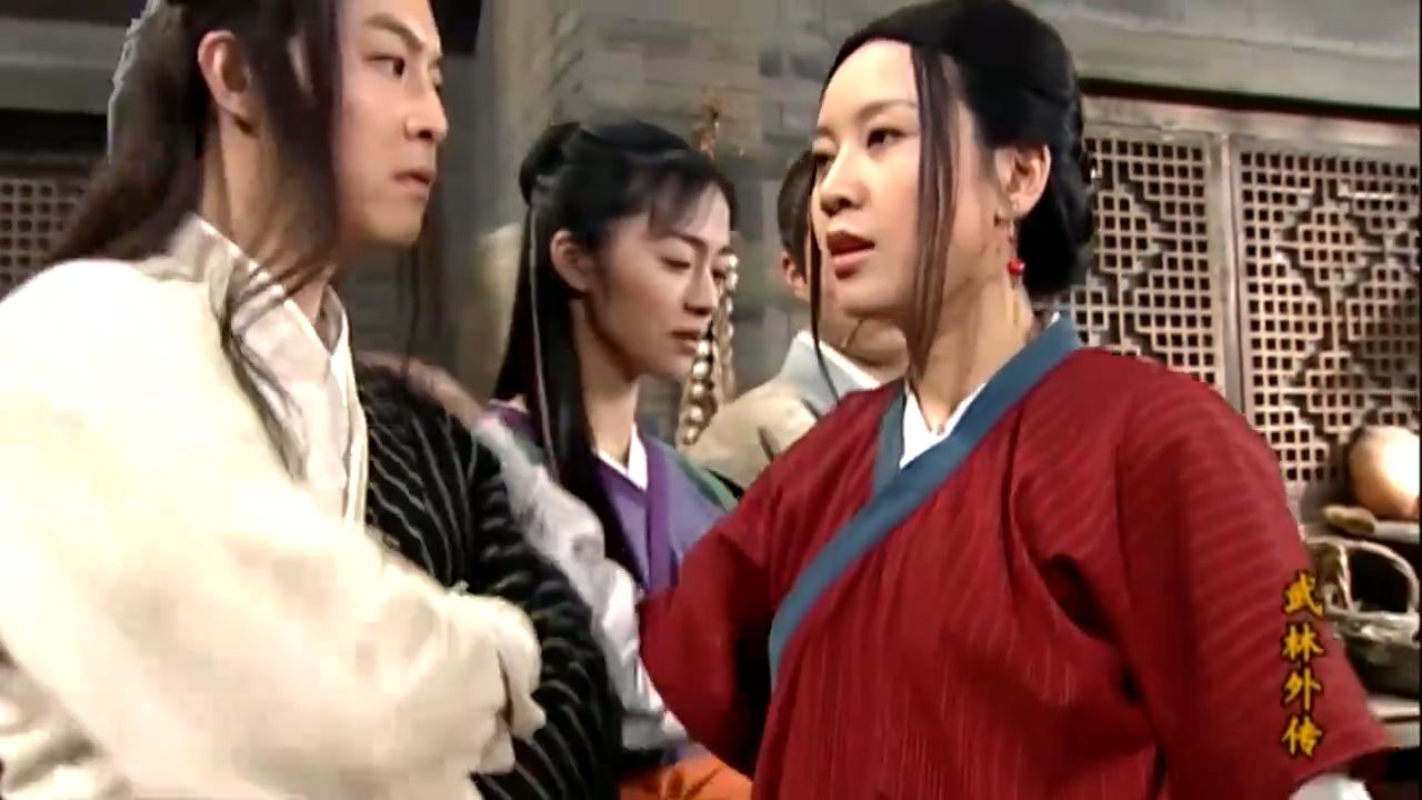 武林外传：佟掌柜真腹黑，想让最好的闺蜜当众出丑，笑得真魔性