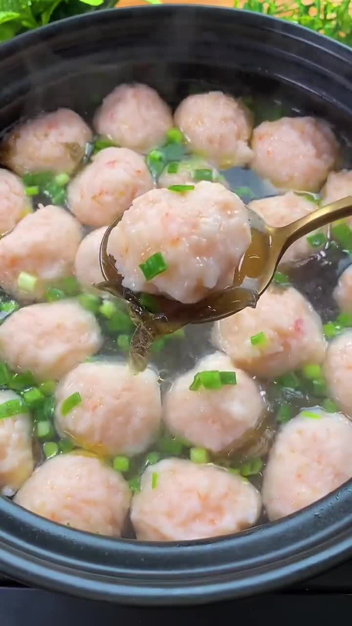 这样做的紫菜虾滑汤q弹滑嫩好吃还不胖