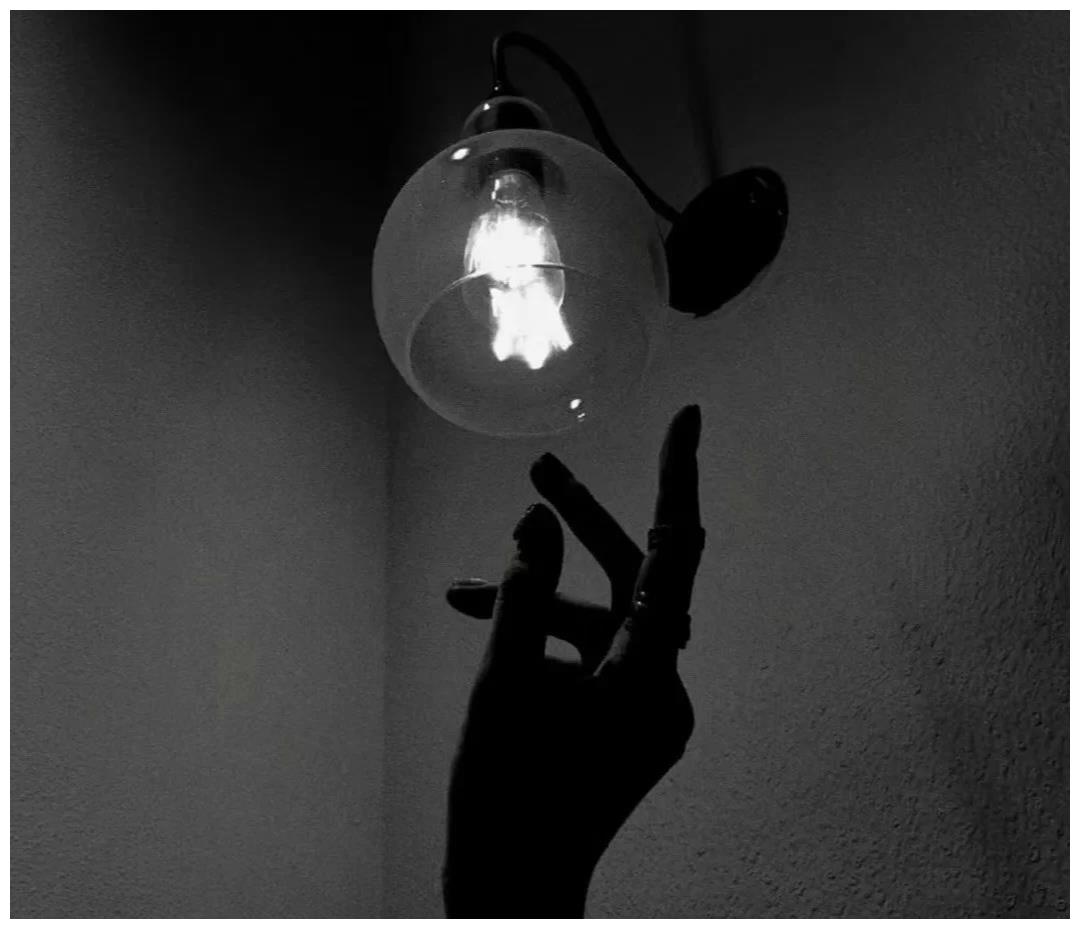 放弃一个喜欢了很久的人是什么感觉？休闲区蓝鸢梦想 - Www.slyday.coM