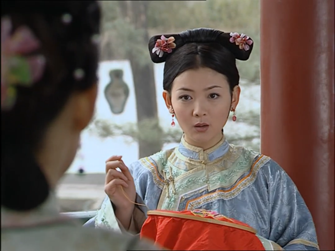 《少年天子》为什么花束子总执着于绣肚兜?