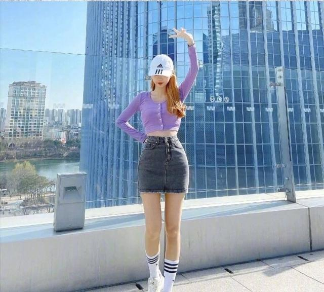 那些颜色显瘦又显白，<a href=