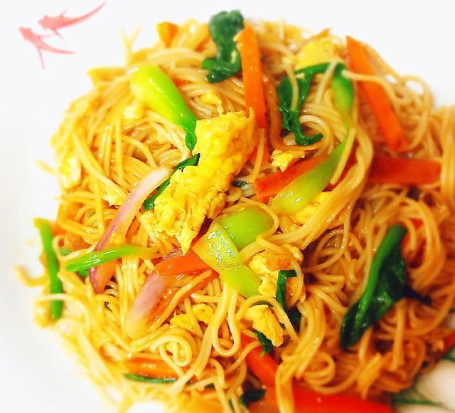 家常炒面自己在家做就是这么简单营养又美味