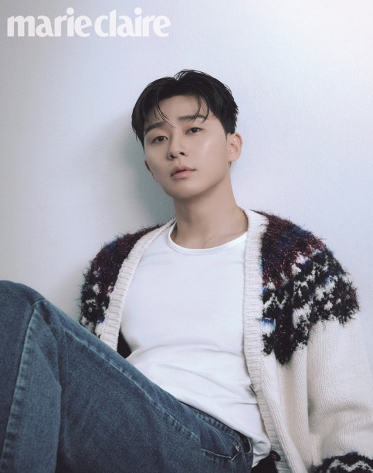 韩国艺人朴叙俊登《嘉人》封面眼窝深邃|朴叙俊|韩国艺人|杂志_新浪