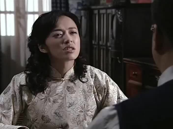 潜伏翠平告诉余则成胜利的第一件事儿你得跟我回趟老家