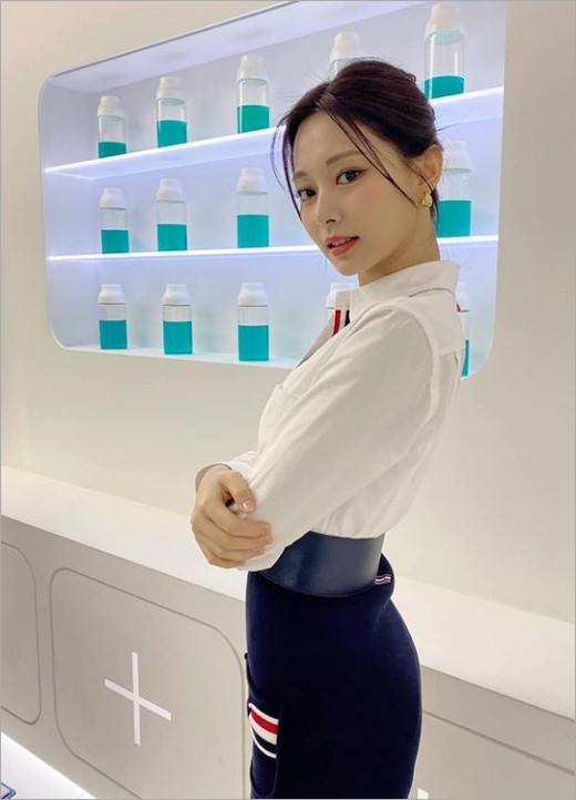 韩国女团twice成员周子瑜近照曝光