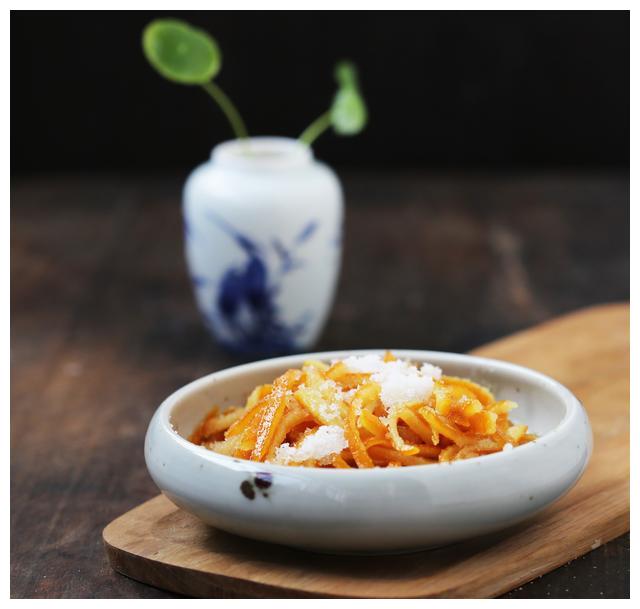 橙子皮再也不要扔,做成你吃不起的样子,既是小零食又能止咳润肺__财经头条