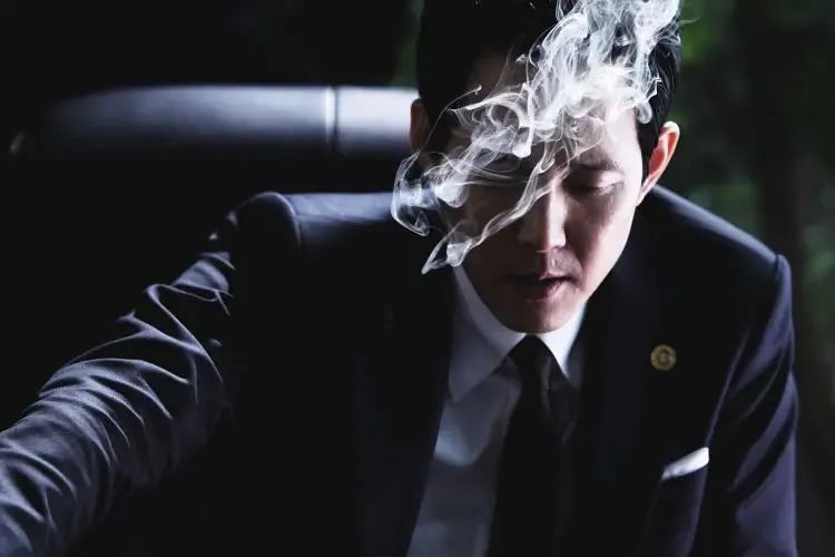 一个黑道大佬的诞生,韩版无间道《新世界》|李子成|新世界|丁青_新浪