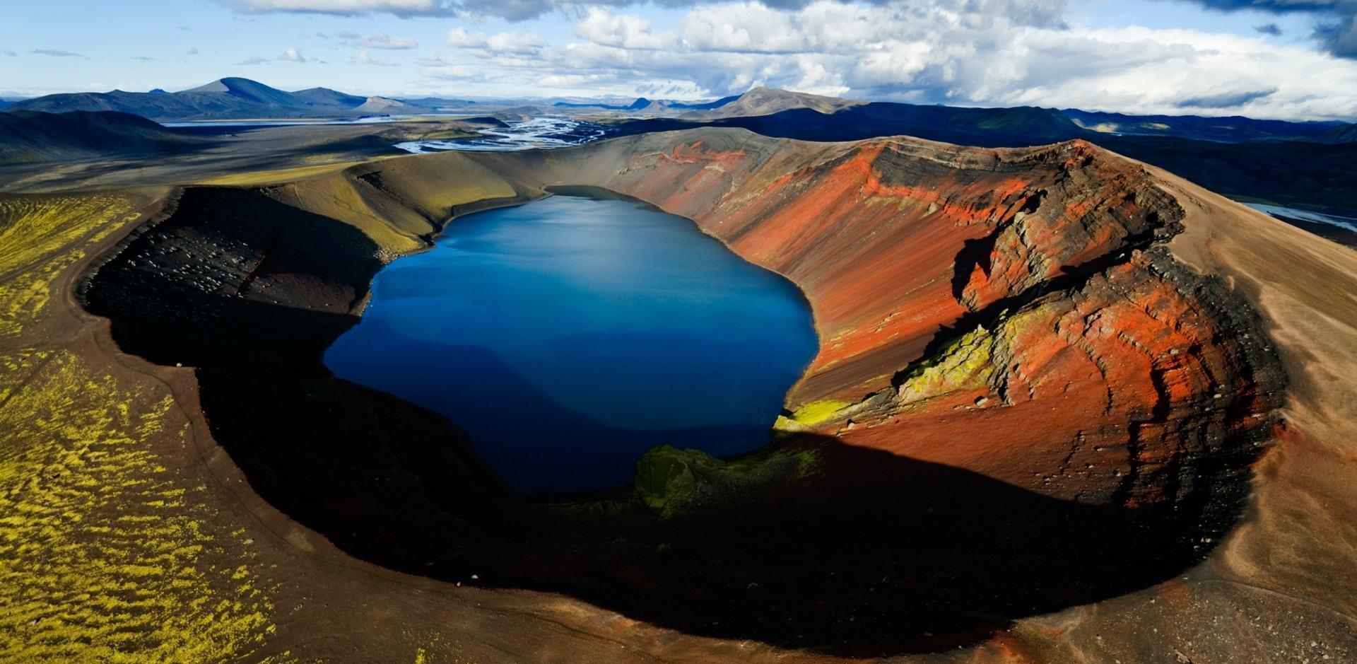 美国最深的湖泊,火山口湖,那一抹绝美的碧蓝_高清图集_新浪网