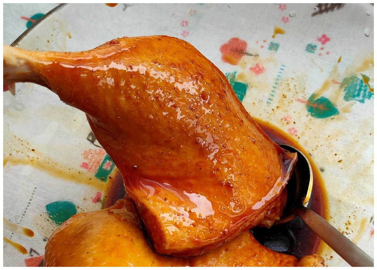 自制空气炸锅版烤鸭腿,焦香脆嫩,鸭肉不柴,好吃到舔手指__财经头条