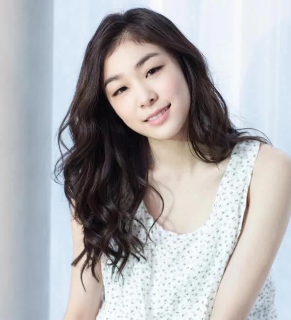 最美滑冰女王金妍儿美图,楚楚动人!_高清图集_新浪网