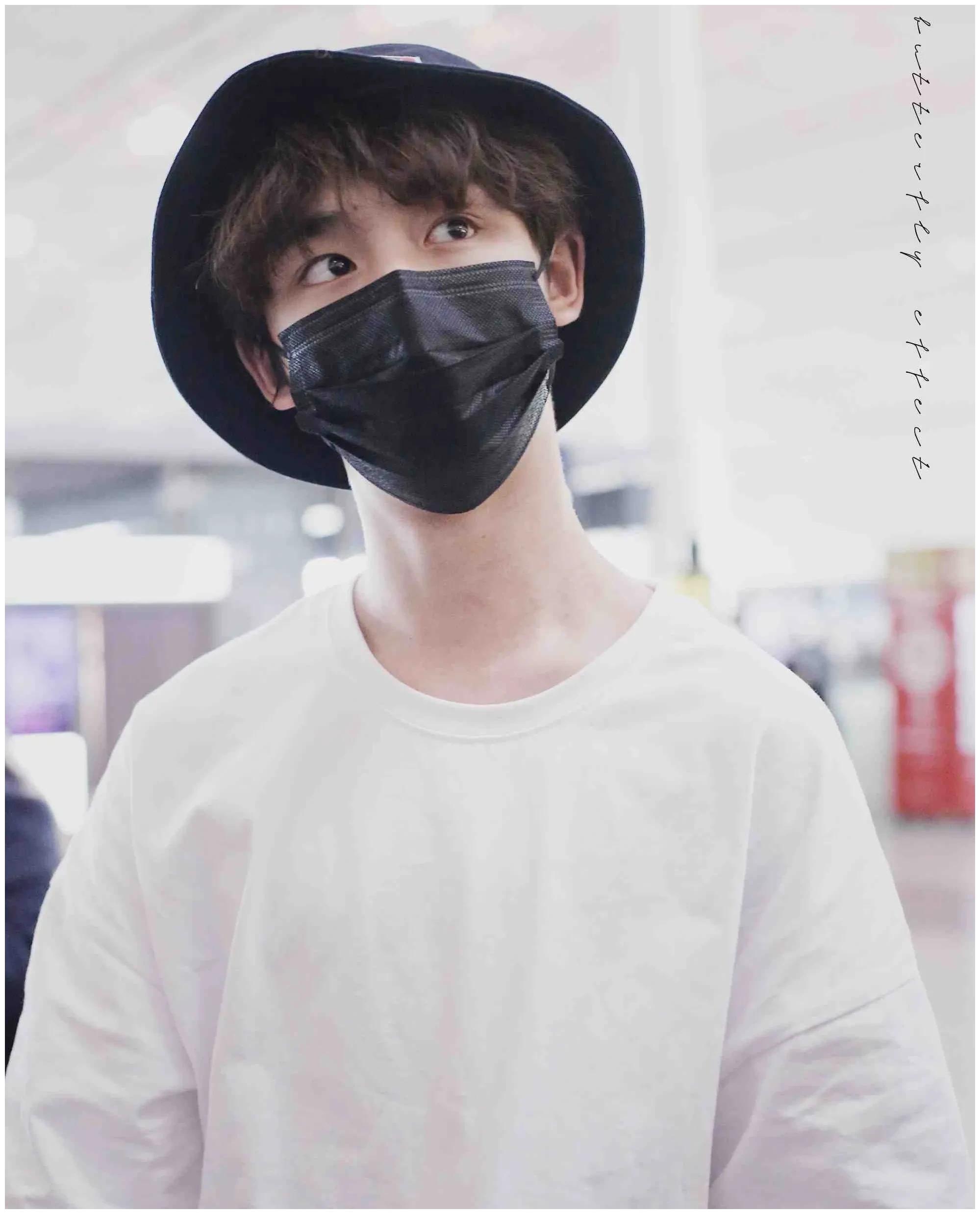 男明星最爱渔夫帽肖战王一博两个风格杨洋刘宇宁男友风