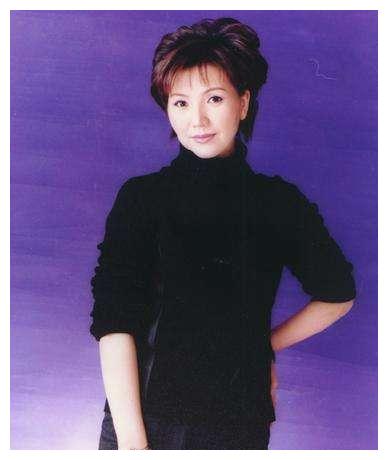 上海滑稽剧团副团长钱程孙勤圆伉俪情深,多年夫妻恩爱如初