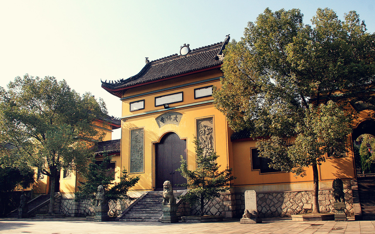 浙江香火很旺的一座寺庙,建筑面积20000平方米,有千年历史