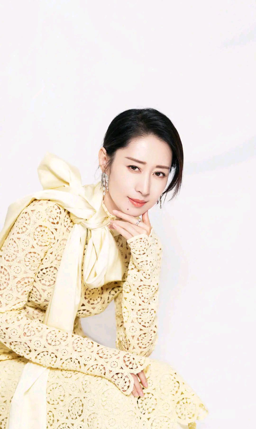刘敏涛精美壁纸：优雅大方，女人味十足！