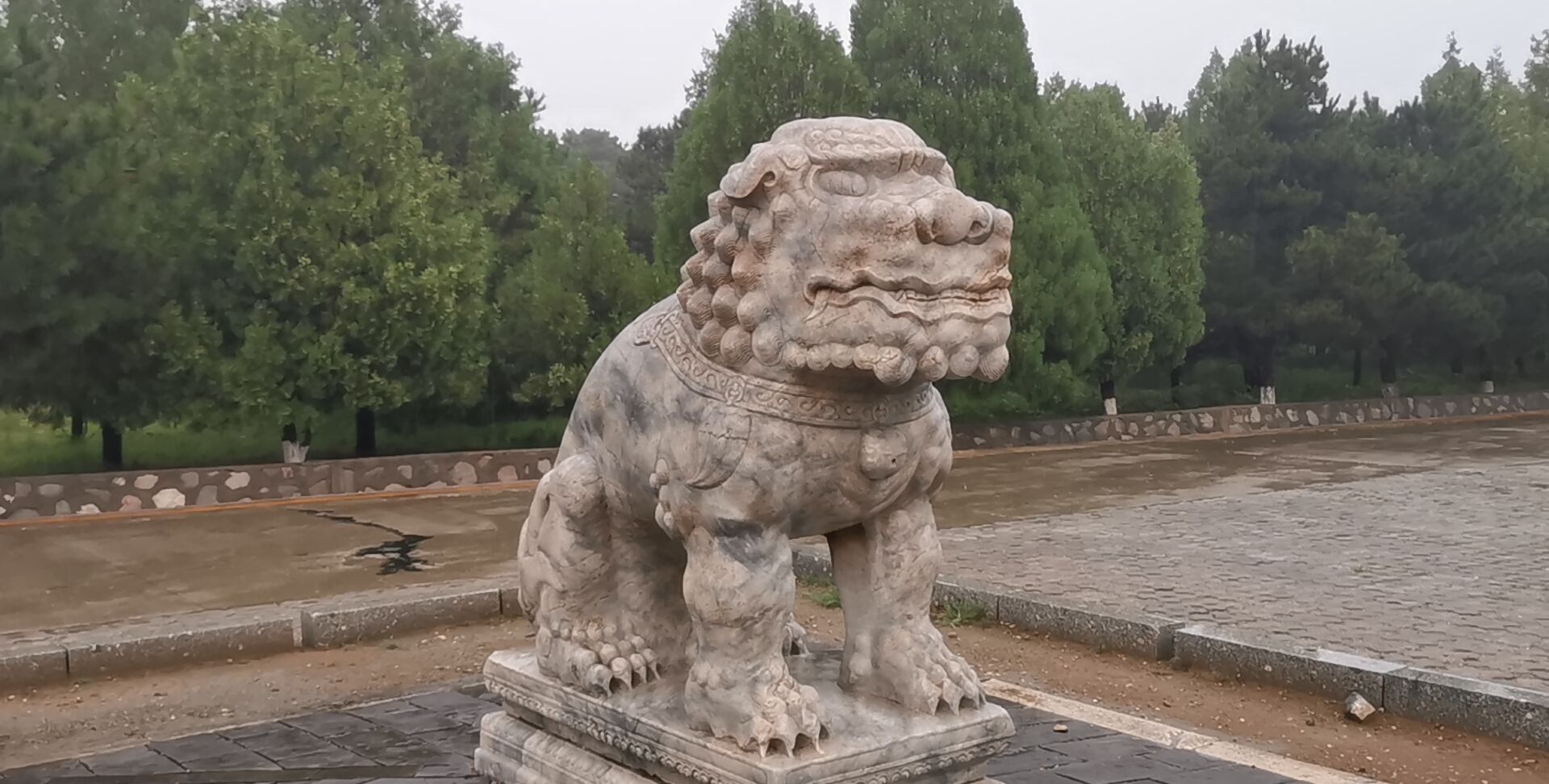 河北唐山清东陵孝陵神路上的石像生