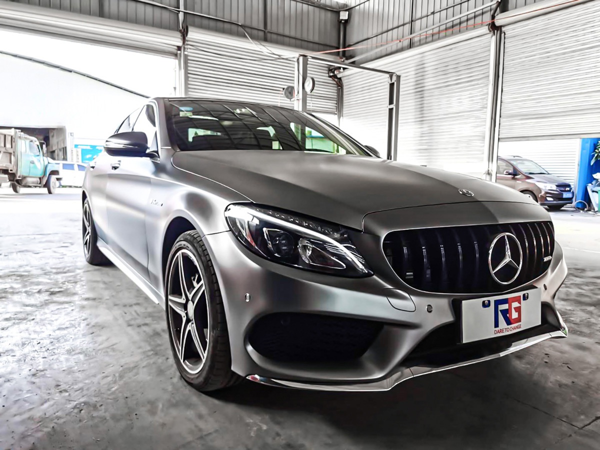 奔驰c级amg车身改色电光钛灰 rg瑞集改色膜广西柳州