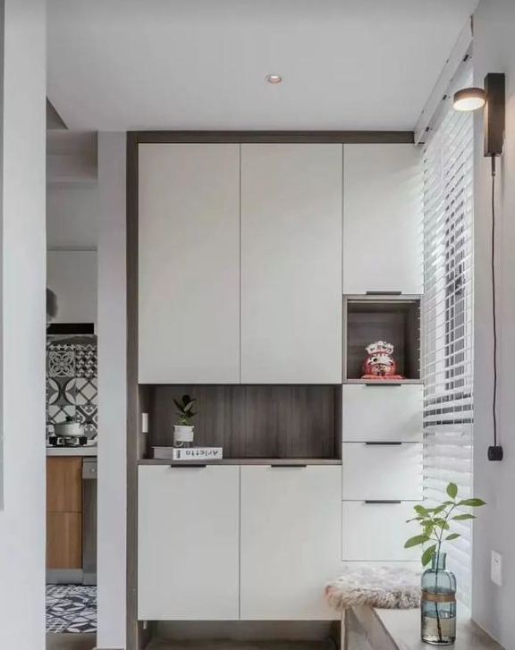 定制鞋柜白色木色搭配有层次的美