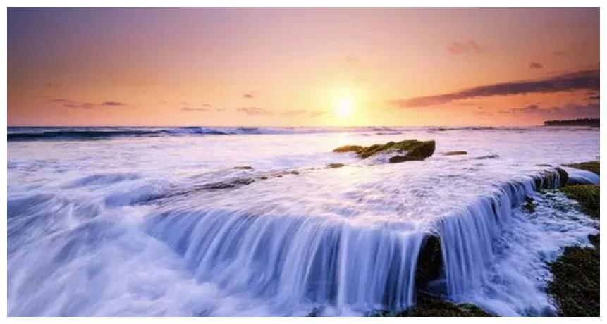 壬水通河能泄金气是什么意思呢