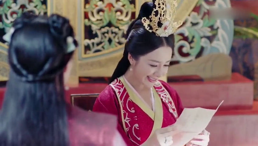 曼陀收到杨坚来信欣喜若狂,李昞对她的爱护瞬间抛到脑后