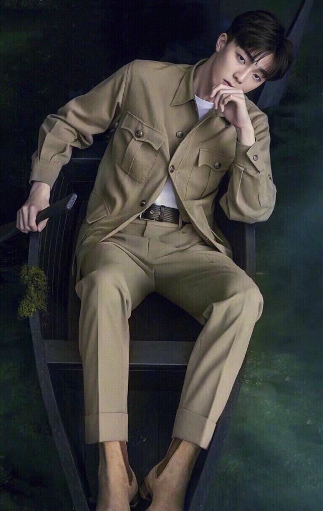 穿西装耍帅的季节，千万不要因为搭错而拉低颜值，立农教你正确搭休闲区蓝鸢梦想 - Www.slyday.coM