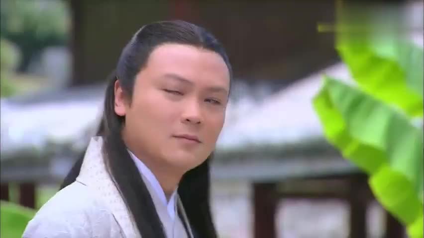 王富曲抓住何敏不撒手晓莲好心帮她解围