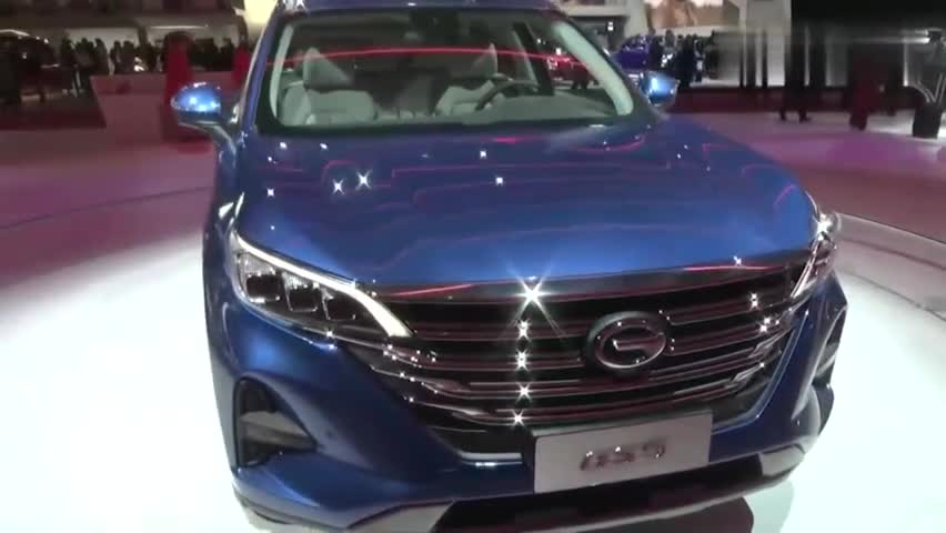 视频：搭载1.5T发动机内外焕然一新，2019传祺GS5中型suv