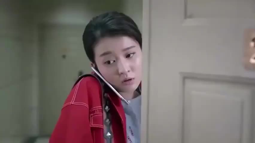 欢乐颂邱莹莹被当作第三者当街暴打好姐妹们赶忙来支援