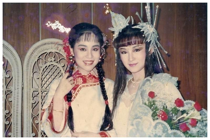 70多岁仍美若少女,曾遭遇婚变自杀未遂,如今活成了一道光