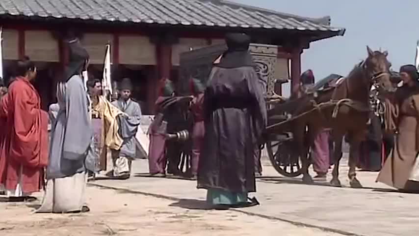 刘禅投降魏军,刘谌跪在先祖刘备牌位前,自尽而死,蜀享国运43年|娱乐|明星|八卦_新浪新闻