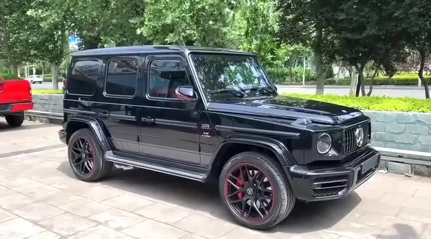 奔驰大g确实非常霸气