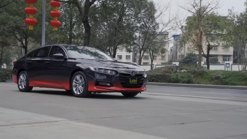 汽车改色有哪些颜色本田雅阁黑红渐变改色适合您