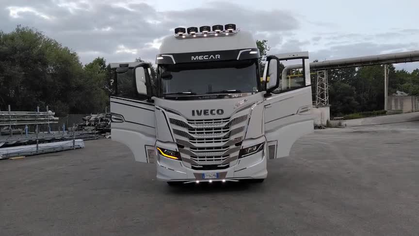 依维柯卡车sway510马力外表设计太惊艳了