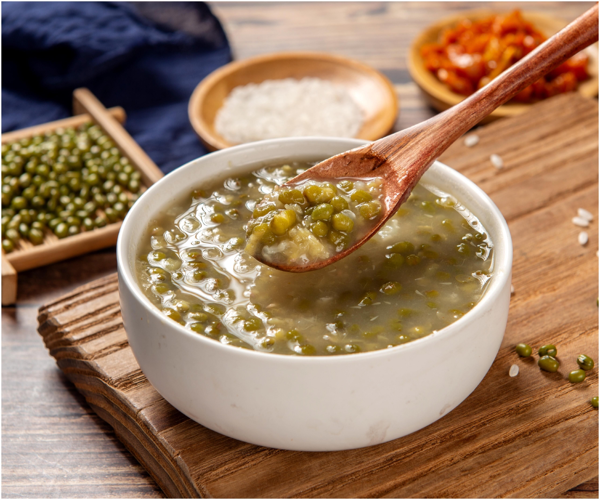 周末美食diy丨夏日晚餐不如来一碗清爽绿豆粥_高清图集_新浪网