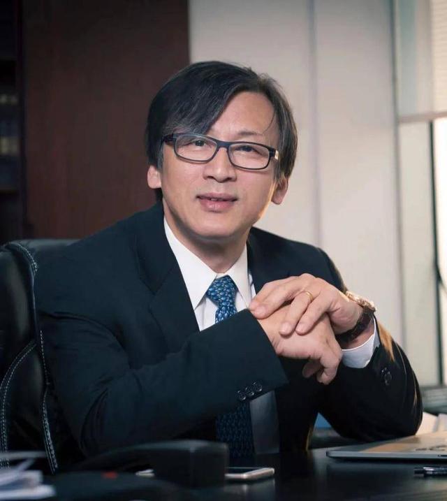 海信集团董事长周厚健退休接任者林澜只比他小1岁